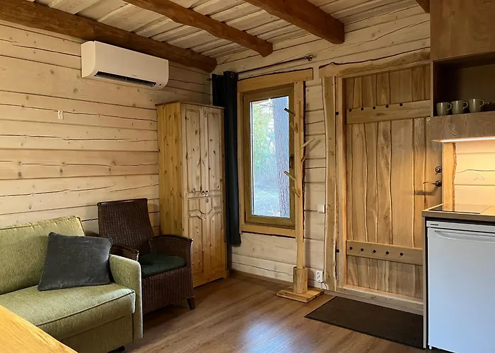 Karu Rannamaja Holiday home Tahkuranna